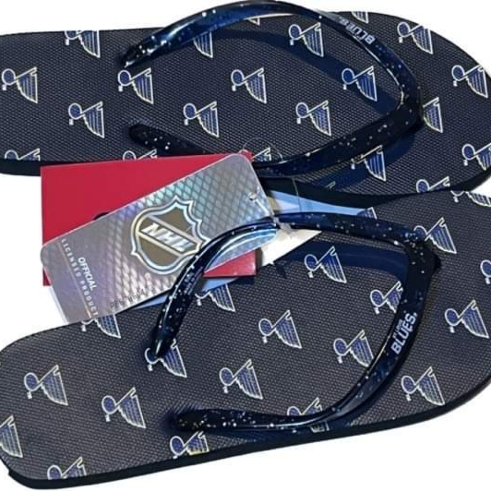 NHL St Louis Blues FOCO Blue Glitter Flip Flops Sandals Womens Small‎ Casual NEW